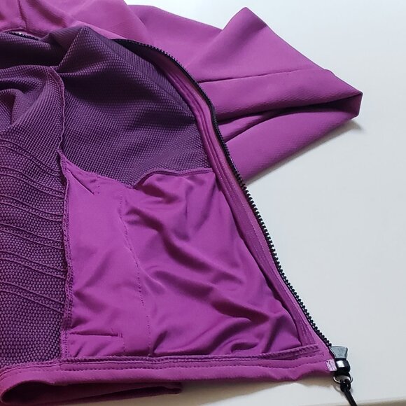 Antigua Long Sleeve Zipper Lightweight Jacket - Picture 9 of 9